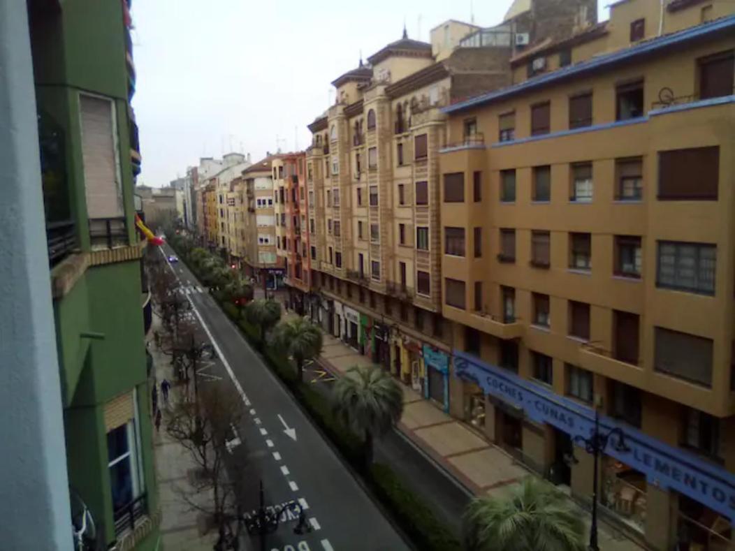 Las Golondrinas Zaragoza Habitacion Individual Екстериор снимка
