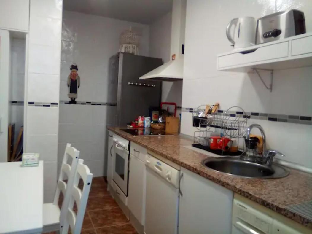 Las Golondrinas Zaragoza Habitacion Individual Екстериор снимка