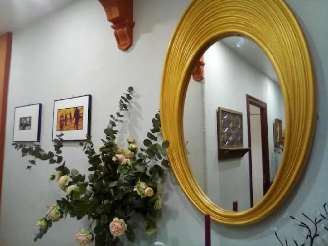 Las Golondrinas Zaragoza Habitacion Individual Екстериор снимка